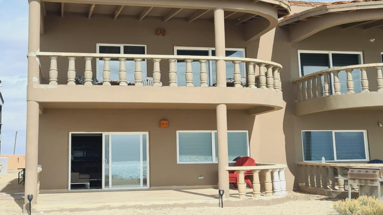 The Suites At Rocky Point 2 エクステリア 写真